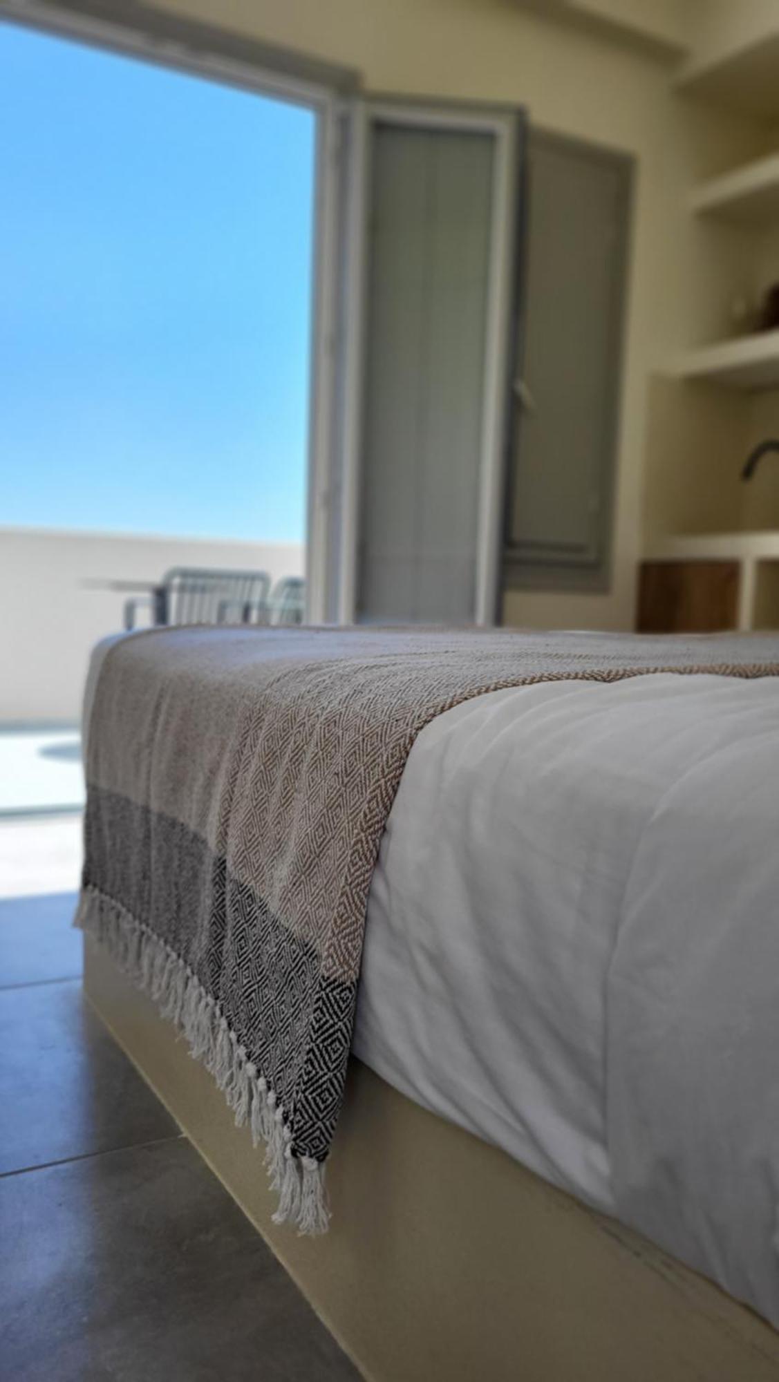 Maeva Suites Santorini Pýrgos エクステリア 写真