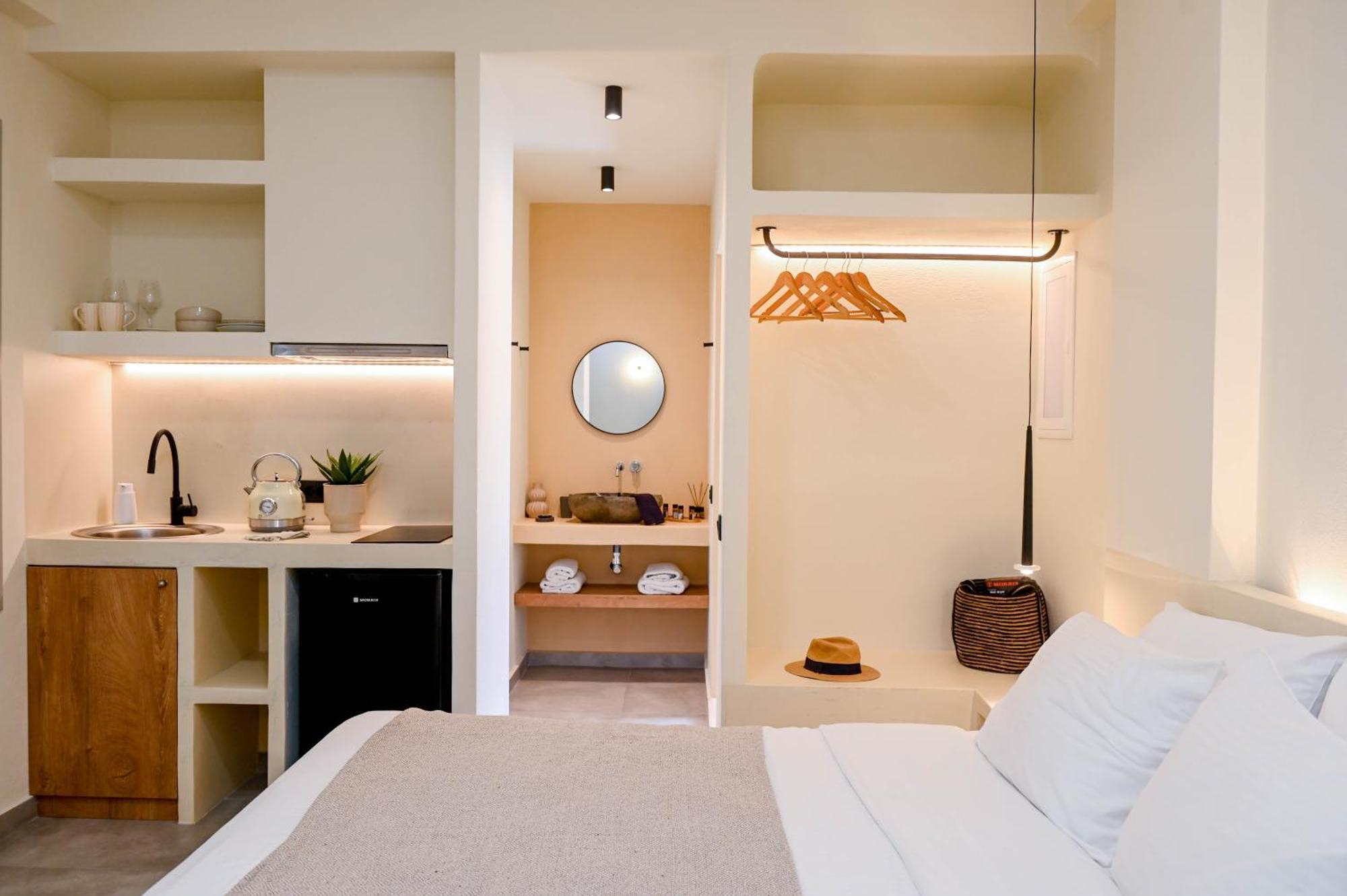 Maeva Suites Santorini Pýrgos エクステリア 写真